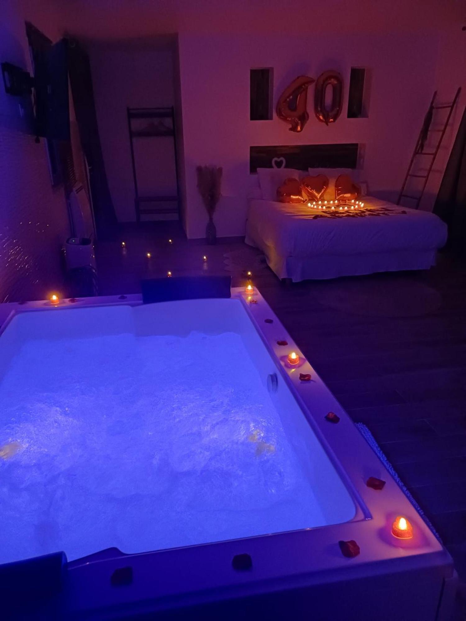 L'évasion romantique Appart Spa 95 Saint-Prix  Esterno foto